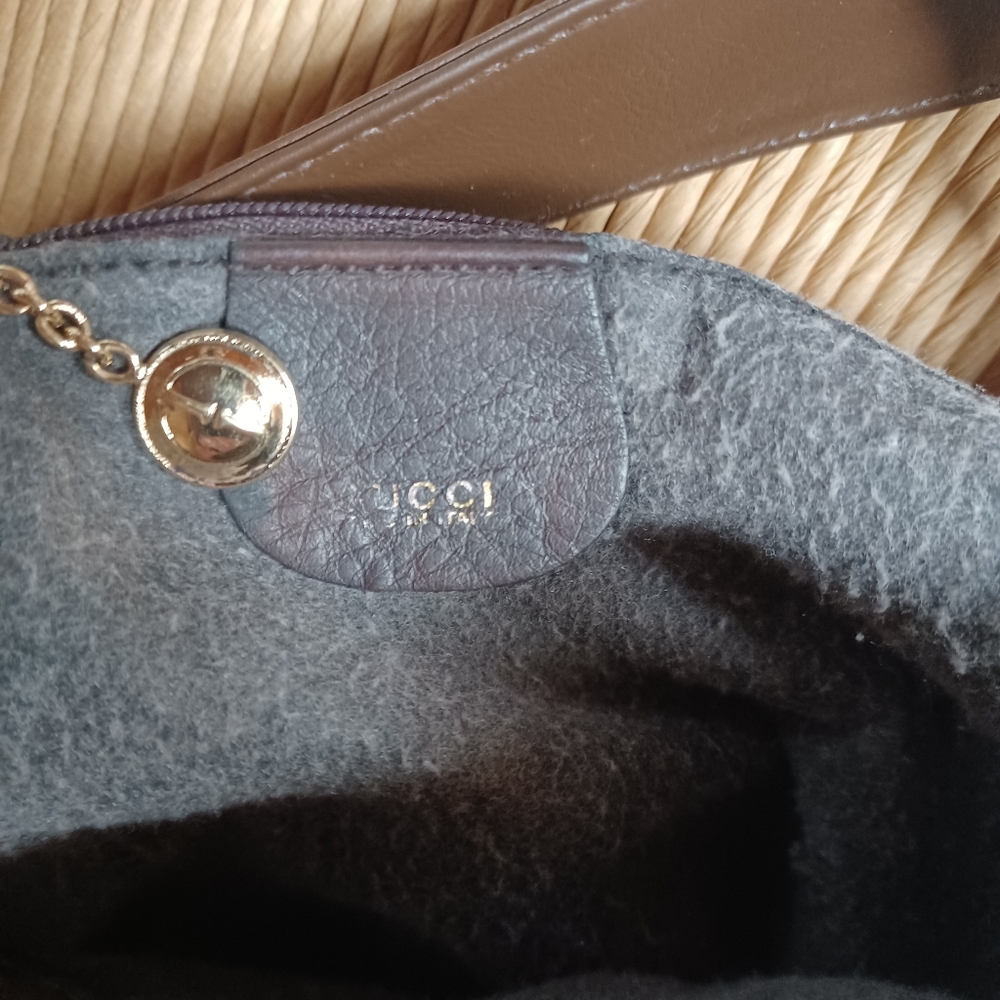 Gucci Classic Leather Bamboo Bag - Picture 15 of 16